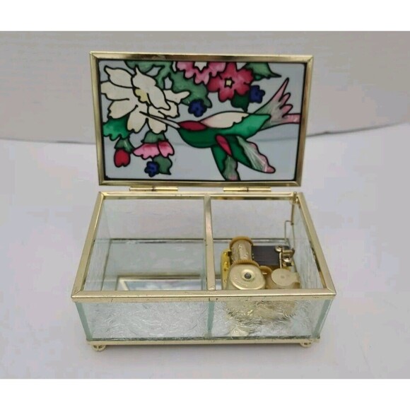 Set 2 Hummingbird Music Trinket Boxes Resin Glass Wings of Love - Picture 3 of 13